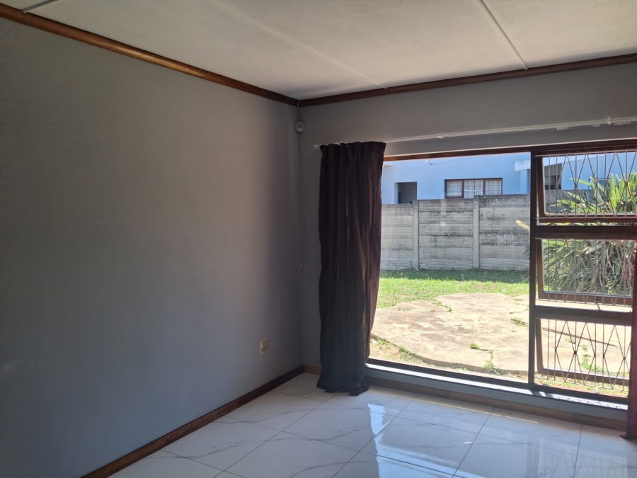 To Let 3 Bedroom Property for Rent in Amalinda Eastern Cape